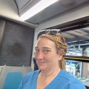 Meet your Posher, Charlotte